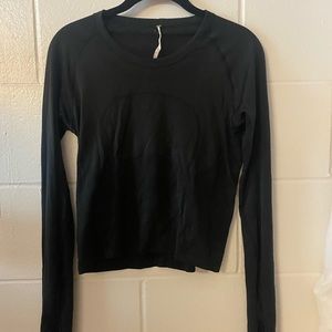 Lululemon swiftly tech long sleeve